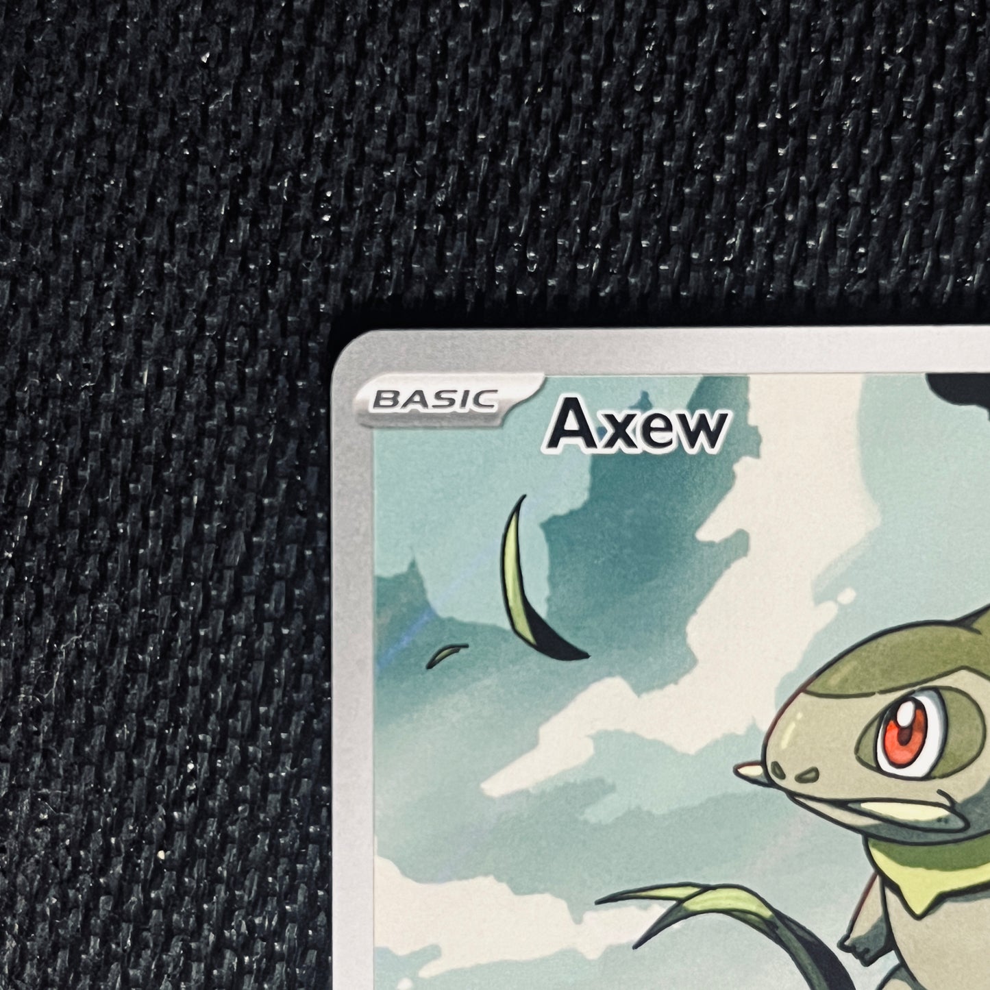 Raw - Axew 145/086